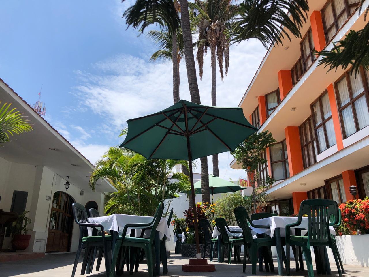 Hotel Pez Vela Manzanillo Exterior foto