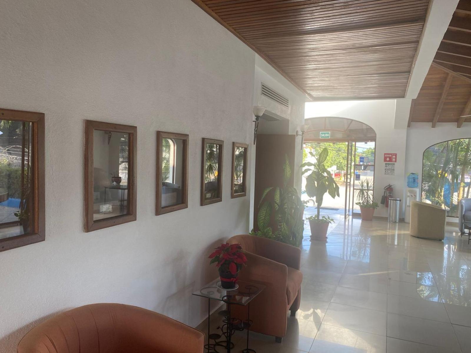 Hotel Pez Vela Manzanillo Exterior foto